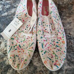 Vintage NWT Butterflies Brand Sneakers w/Paint Splatter - Size 8